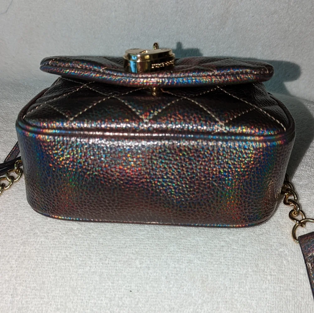 Juice Couture Mermaid heart lock shoulder crossbody bag.
